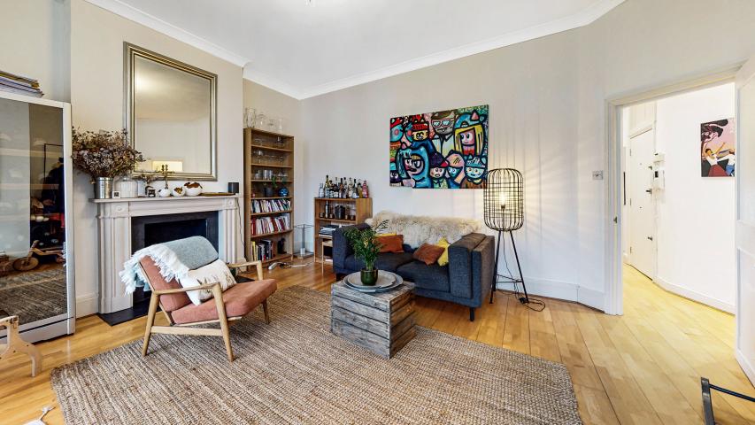 Wonderful Family Home in Hampstead Ferncroft Avenue, Hampstead